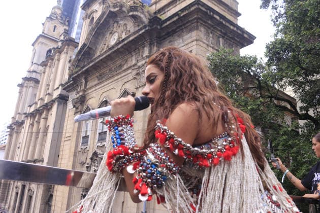 RIO DE JANEIRO, RJ - 21.02.2026: MEGA BLOCO DA ANITTA NO RJ - Anitta performed at Mega Bloco this Saturday (21), in downtown Rio de Janeiro. x2891995x  CarlosxEliasxJunior