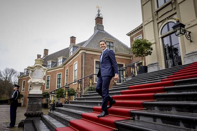 THE HAGUE Formateur Rob Jetten (D66) leaves Huis ten Bosch Palace after a reception with King Willem-Alexander. The D66 political leader has presented his final report to House of Representatives Speaker Thom van Campen and will be sworn in as Prime Minister in two days. PATRICK VAN KATWIJK POOL ANP netherlands out - belgium out  Copyright: xx x551354576x originalFilename: 551354576.jpg