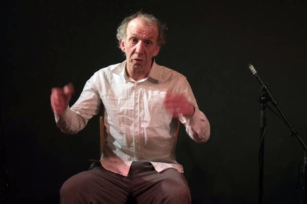 RECORD DATE NOT STATED Reimund Groß, Autor, Schauspieler, Dramaturg, Musiker, bei seinem Programm Wenn der Hahn kei Kopp hat. Ein Gedankenspiel , BAIZ, Schönhauser Allee 26 a, Berlin-Prenzlauer Berg, 18.2.2026