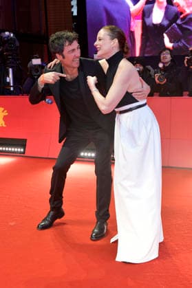 Ilker Ã‡Catak und Anne Ratte-Polle bei der Closing Ceremony mit Preisverleihung auf der Berlinale 2026 76. Internationale Filmfestspiele Berlin im Berlinale Palast. Berlin, 21.02.2026