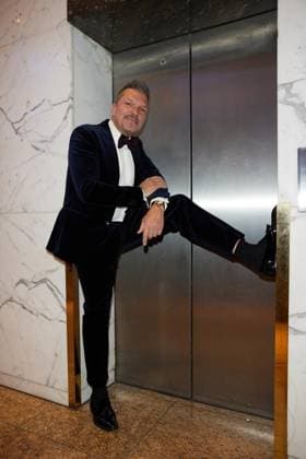 Ball der Wirtschaft 2026 ** NUR FÜR REDAKTIONELLE ZWECKE ** EDITORIAL USE ONLY **<p>Schauspieler Hardy Krüger junior kommt zum Ball der Wirtschaft 2026 ins Hotel InterContinental. Bereits zum 74. Mal rollt der Verein Berliner Kaufleute und Industrieller (VBKI) den roten Teppich aus. Deutschland Berlin Berlin Copyright: JörgxCarstensen