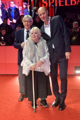 Tom Courtenay, Anna Calder-Marshall und Lance Hammer bei der Closing Ceremony mit Preisverleihung auf der Berlinale 2026 76. Internationale Filmfestspiele Berlin im Berlinale Palast. Berlin, 21.02.2026
