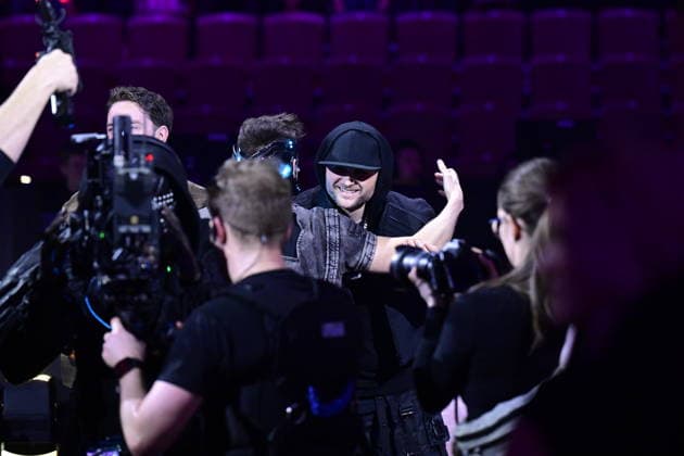 MALMÖ, SWEDEN 20260221 Smash Into Pieces cheers after going straight to the final, at round 4 of Melodifestivalen 2026 in Malmö Arena on Saturday MALMÖ SWEDEN x50090x  Copyright: xJohanxNilsson TTx MELODIFESTIVALEN 2026 MALMÖ KTO-75-g1Wc
