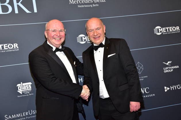 74. Ball des VBKI Berlin 2026 Markus Voigt, VBKI Präsident, Kai Wegner, CDU, Regierender Buergerm.Berlin beim 74. Ball rollt der Verein Berliner Kaufleute und Industrieller (VBKI) im Hotel Intercontionental in Berlin am 21.02.2026