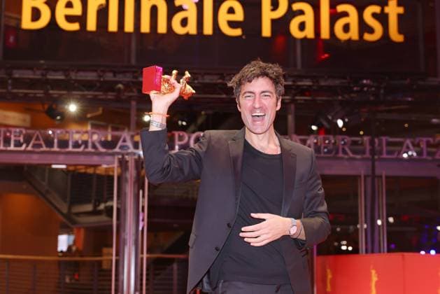 Berlinale Preisträger 2026 Ilker Catak Preisträger Goldener Bär der 76. Berlinale im Berlinale Palast, Berlin, Datum: 21.02.2026 Copyright: xEventpress Kratschx