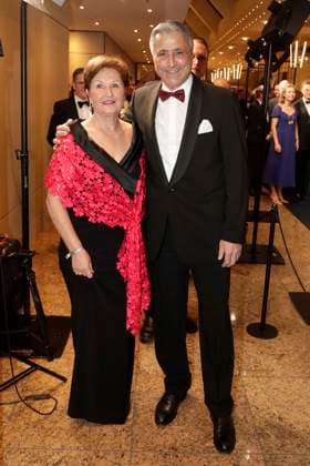 21.02.2026, Kaweh Niroomand, und Ehefrau , beim 74. VBKI-Ball in Berlin, Hotel Intercontinental, Ball der Wirtschaft,