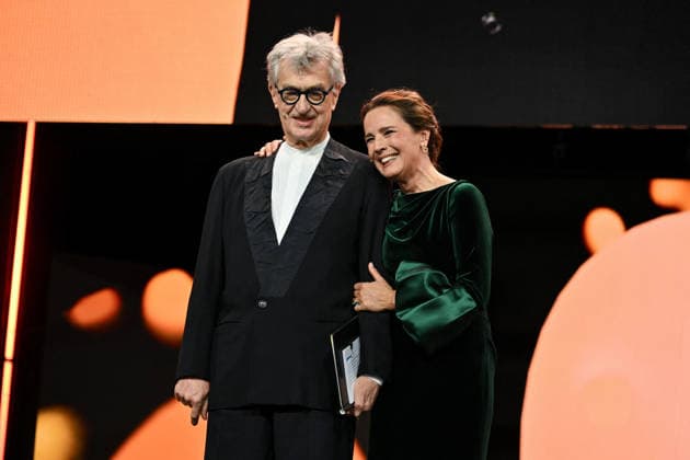 76th Berlin Film Festival Closing Ceremony Show Wim Wenders, Désirée Nosbusch attending Closing Ceremony Show of the 76th Berlin International Film Festival in Berlin, Germany on 21 February 2026. Photo by Julien Reynaud APS-Medias ABACAPRESS.COM Berlin  Copyright: xReynaudxJulien APS-Medias ABACAx