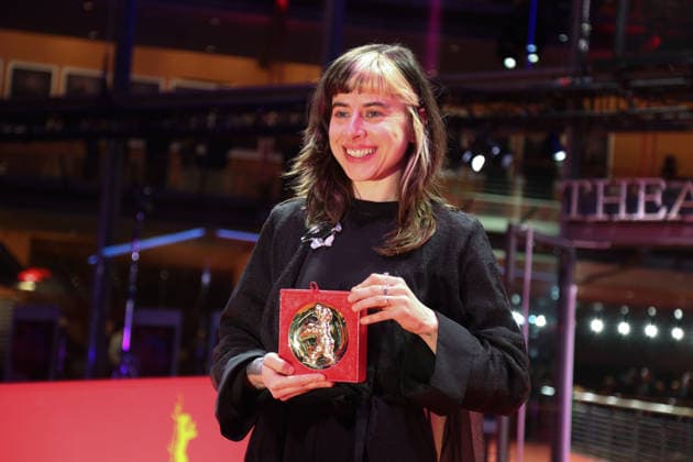 February 21, 2026, Berlin, Germany: Pepa Lubojacki poses with the Berlinale Documentary Award for If Pigeons Turned to Gold after the closing ceremony of the 76th Berlin International Film Festival (Berlinale), Europe s first major film festival of the year, in Berlin. The festival runs from February 12 to 22, 2026. Berlin Germany  - ZUMAf146 20260221_zip_f146_033 Copyright: xRouzbehxFouladix