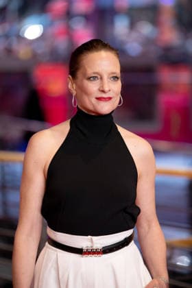 Preisverleihung, Roter Teppich zur Berlinale, Berlin, 21.02.2026 Anne Ratte-Polle auf dem Roten Teppich vor der Abschlussgala der 76. Berlinale im Theater am Potsdamer Platz Berlin am 21.02.2026. Die 76. Internationalen Filmfestspiele Berlin finden vom 12. bis 22. Februar 2026 statt. Berlin Theater am Potsdamer Platz Copyright: xJensxFinkex
