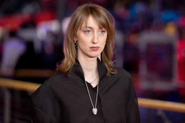 Preisverleihung, Roter Teppich zur Berlinale, Berlin, 21.02.2026 Caro Braun auf dem Roten Teppich vor der Abschlussgala der 76. Berlinale im Theater am Potsdamer Platz Berlin am 21.02.2026. Die 76. Internationalen Filmfestspiele Berlin finden vom 12. bis 22. Februar 2026 statt. Berlin Theater am Potsdamer Platz Copyright: xJensxFinkex
