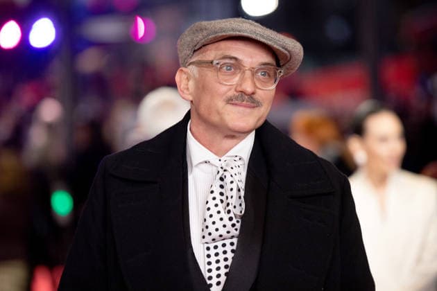 Preisverleihung, Roter Teppich zur Berlinale, Berlin, 21.02.2026 Markus Schleinzer auf dem Roten Teppich vor der Abschlussgala der 76. Berlinale im Theater am Potsdamer Platz Berlin am 21.02.2026. Die 76. Internationalen Filmfestspiele Berlin finden vom 12. bis 22. Februar 2026 statt. Berlin Theater am Potsdamer Platz Copyright: xJensxFinkex