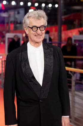 Preisverleihung, Roter Teppich zur Berlinale, Berlin, 21.02.2026 Wim Wenders auf dem Roten Teppich vor der Abschlussgala der 76. Berlinale im Theater am Potsdamer Platz Berlin am 21.02.2026. Die 76. Internationalen Filmfestspiele Berlin finden vom 12. bis 22. Februar 2026 statt. Berlin Theater am Potsdamer Platz Copyright: xJensxFinkex