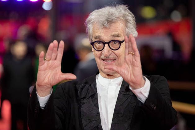 Preisverleihung, Roter Teppich zur Berlinale, Berlin, 21.02.2026 Wim Wenders auf dem Roten Teppich vor der Abschlussgala der 76. Berlinale im Theater am Potsdamer Platz Berlin am 21.02.2026. Die 76. Internationalen Filmfestspiele Berlin finden vom 12. bis 22. Februar 2026 statt. Berlin Theater am Potsdamer Platz Copyright: xJensxFinkex
