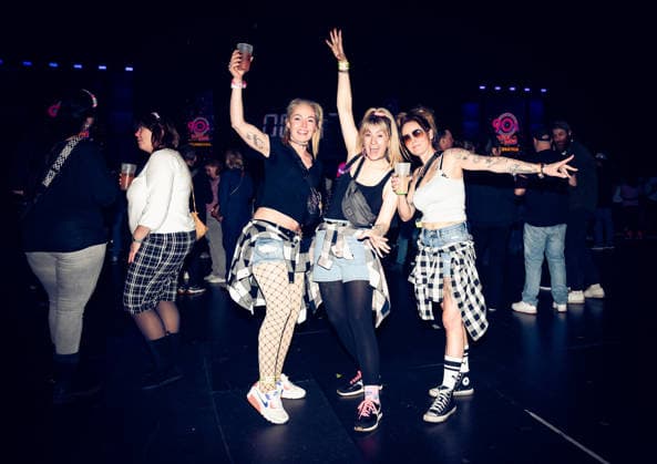 21.02.2026, xlakx, Entertainment, 90s Super Show v.l. Kinder der 90s Super Show in der Uber Arena Berlin. Berlin