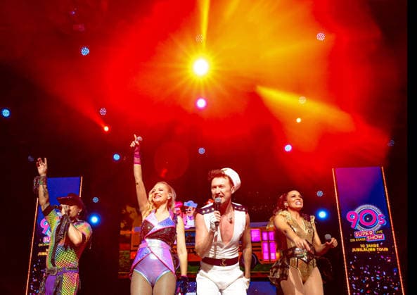 21.02.2026, xlakx, Entertainment, 90s Super Show v.l. Vengaboys - 90s Super Show in der Uber Arena Berlin. Berlin