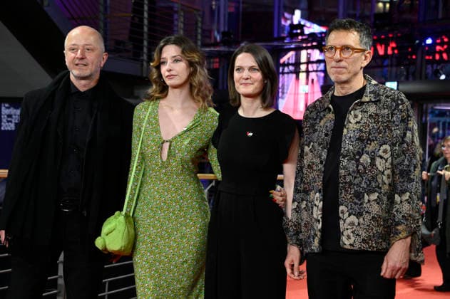 Nikolay Mutafchiev, Michelle Tzontchev, Genevieve Dulude-de Celles und Galin Stoev bei der Closing Ceremony mit Preisverleihung auf der Berlinale 2026 76. Internationale Filmfestspiele Berlin im Berlinale Palast. Berlin, 21.02.2026