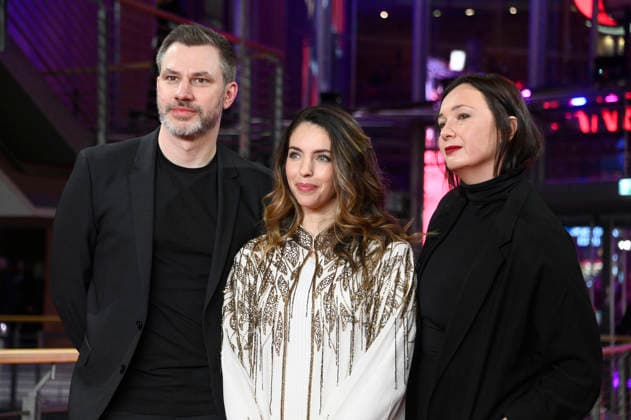 FrÃ deric Hambalek, Sofia Alaoui, Dorota Lech bei der Closing Ceremony mit Preisverleihung auf der Berlinale 2026 76. Internationale Filmfestspiele Berlin im Berlinale Palast. Berlin, 21.02.2026