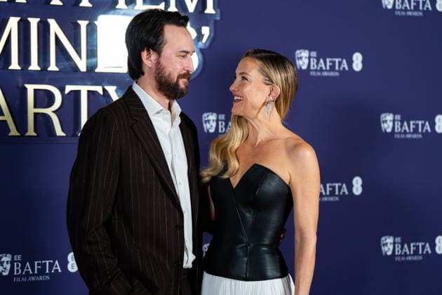 February 21, 2026, London, United Kingdom: Danny Fujikawa (L) and Kate Hudson (R) attend the Nominees Party for the EE BAFTA Film Awards 2026 at the National Portrait Gallery. London United Kingdom - ZUMAs197 20260221_aaa_s197_259 Copyright: xLounisxTiarx