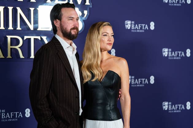 EE BAFTA Film Awards 2026 Nominees Party in London, UK - 21 Feb 2026 Danny Fujikawa (L) and Kate Hudson (R) attend the Nominees Party for the EE BAFTA Film Awards 2026 at the National Portrait Gallery. London United Kingdom Copyright: xLounisxTiarx xSOPAxImagesx _DSC9526