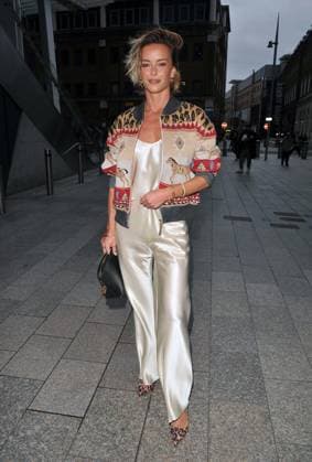 FW a w 2026 fashion show arrivals Olivia Bentley at the Julien Macdonald LFW a w 2026 fashion show arrivals, The Shard, London Bridge, on Saturday 21 February 2026 in London, England, UK.  CAP CAN CAN London UK Great Britain Copyright: xCanxNguyen CapitalxPicturesx