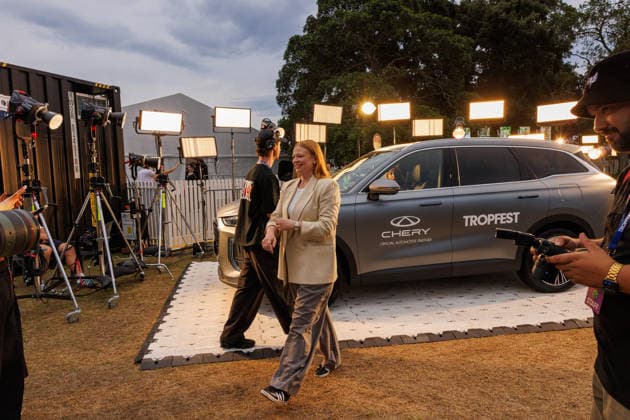 TROPFEST, Sarah Snook after the the black carpet for Tropfest at Centennial Park in Sydney, Sunday, February 22, 2026. ( NO ARCHIVING SYDNEY NEW SOUTH WALES AUSTRALIA  Copyright: xNADIRxKINANIx 20260222155155447309