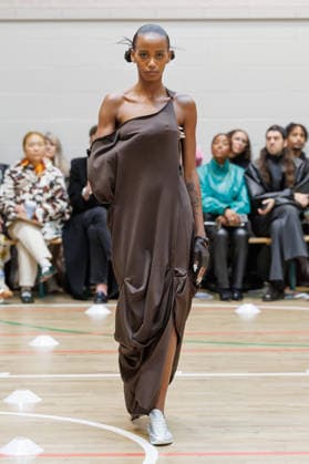 Selasi Fashion Show Ready to Wear Fall Winter 2026 2027 Collection during London Fashion Week LFW , on February 21, 2026 Bestimage Runway Selasi Fashion Show Ready to Wear Fall Winter 2026 2027 Collection during London Fashion Week LFW , on February 21, 2026 London United Kingdom  Copyright: xAgencex xBestimagexAgencex xBestimagex