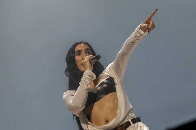 Judeline performs at the Movistar Arena The singer Judeline during her concert at the Movistar Arena, on February 22, 2026, in Madrid Spain The Cadiz artist Lara Fernández Castrelo, better known as Judeline, brings the end of her tour Bodhiria to the Movistar Arena, in what will be her first time at the Madrid venue 22 FEBRUARY 2026 JUDELINE CONCERT MADRID MOVISTAR ARENA PERFORMANCE Madrid Madrid Spain  Copyright: xRicardoxRubiox 7314496