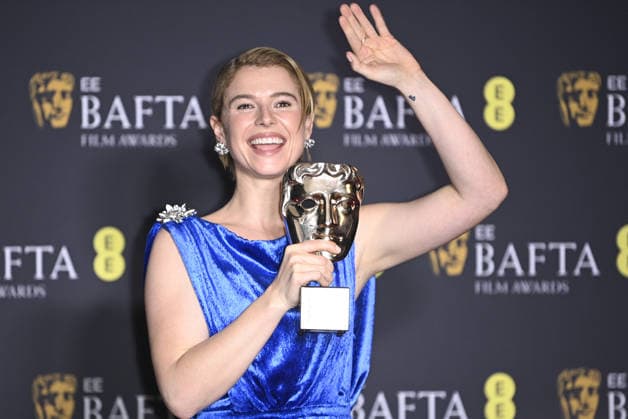 2026 EE BAFTA Film Awards, Royal Festival Hall, London, UK, 22 February 2026. Jessie Buckley in the winners press room at the 2026 EE BAFTA Film Awards, Royal Festival Hall, London, UK, 22 February 2026., Credit:Justin Ng Avalon United Kingdom, London  Copyright: xJustinxNgx xAvalonx 1077463738