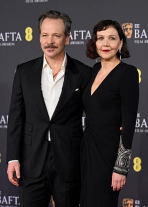 Celebrities arrive at the 2026 BAFTA Film Awards at Royal Festival Hall, London Featuring: Peter Sarsgaard, Maggie Gyllenhaal Where: London, United Kingdom When: 22 Feb 2026 Credit: Cover Images EDITORIAL USE ONLY. NOT FOR USE BY NEWSPAPERS BASED IN THE UK. Copyright: xx coverimg55496648