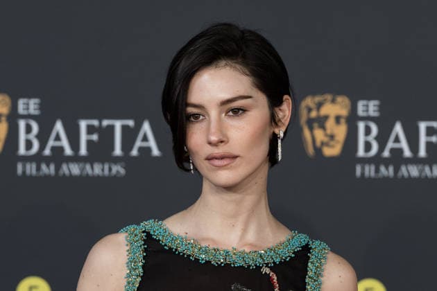 February 22, 2026, London, England, United Kingdom: GRACIE ABRAMS attends the red carpet during the EE BAFTA Film Awards 2026 ceremony at The Royal Festival Hall. London United Kingdom  - ZUMAs371 20260222_zip_s371_128 Copyright: xWiktorxSzymanowiczx