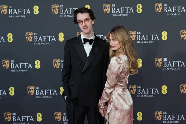 February 22, 2026, London, England, United Kingdom: JERSKIN FENDRIX and ANNIE HAMILTON attend the red carpet during the EE BAFTA Film Awards 2026 ceremony at The Royal Festival Hall. London United Kingdom  - ZUMAs371 20260222_zip_s371_209 Copyright: xWiktorxSzymanowiczx