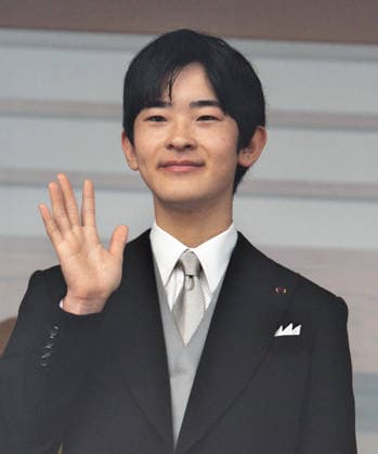 Japan s Prince Hisahito, son of Crown Prince Akishino and Crown Princess Kiko wave to well-wishers during Emperor Naruhito s 66th birthday greeting at the East Plaza, Imperial Palace in Tokyo, Japan on Monday, February 23, 2026.  TKP2026022312 KEIZOxMORI