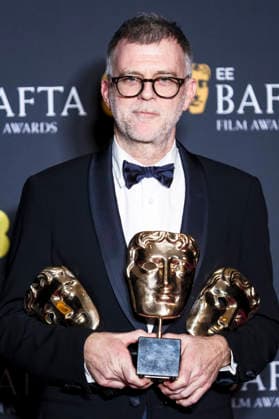 Paul Thomas Anderson mit den Preisen für die beste Regie, das beste Drehbuch und den besten Film One Battle After Another bei der Verleihung der BAFTA Film Awards 2026 79th British Academy Film Awards in der Royal Festival Hall. London, 22.02.2026
