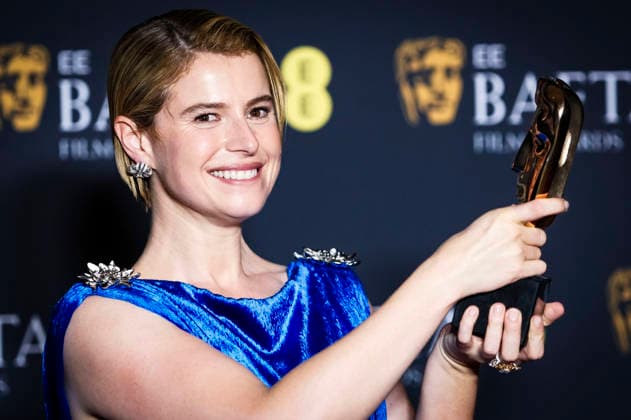 Jessie Buckley mit dem Preis für die beste Hauptdarstellerin in Hamnet bei der Verleihung der BAFTA Film Awards 2026 79th British Academy Film Awards in der Royal Festival Hall. London, 22.02.2026