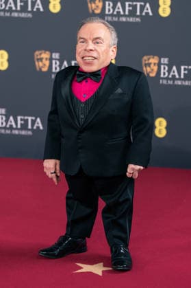 EE BAFTA Film Awards 2026 - London Warwick Davis at the 2026 EE BAFTA Film Awards held at The Royal Festival Hall, London, UK, on February 22, 2026. Photo by LounisPhotography ABACAPRESS.COM London United Kingdom  Copyright: xLounisPhotography ABACAx