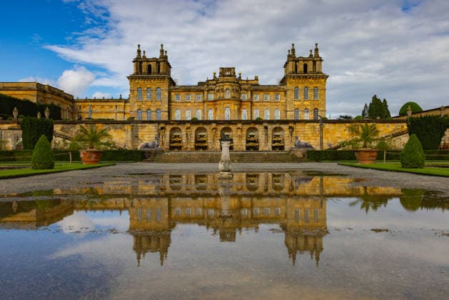 Blenheim Palace is a magnificent 18th-century country house Woodstock, England, United Kingdom CR_NTZW260222-1971575-01
