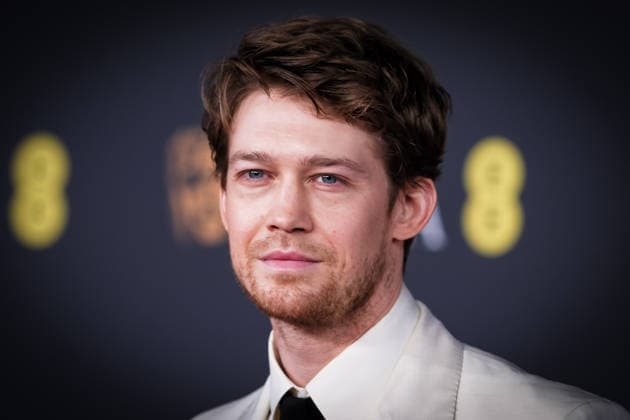 EE BAFTA Film Awards 2026 on Sunday 22 February 2026 Joe Alwyn on the Red Carpet at the EE BAFTA Film Awards 2026 on Sunday 22 February 2026 at Royal Festival Hall, London. ., Credit:Julie Edwards Avalon  Copyright: xJuliexEdwardsx xAvalonx 1077535954