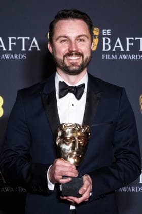 EE BAFTA Film Awards 2026 on Sunday 22 February 2026 Andy Jurgensen poses in the press room at the EE BAFTA Film Awards 2026 on Sunday 22 February 2026 at Royal Festival Hall, London. Andy Jurgensen is pictured with the award for Editing., Credit:Julie Edwards Avalon  Copyright: xJuliexEdwardsx xAvalonx 1077608440