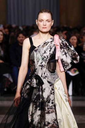 Erdem Fashion Show Ready to Wear Collection Fall Winter 2026 2027 during London Fashion Week LFW February 22nd, 2026 Erdem Fashion Show Ready to Wear Fall Winter 2026 2027 Collection during London Fashion Week LFW February 22nd, 2026 London United Kingdom  Copyright: xAgencex xBestimagexAgencex xBestimagex