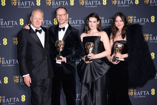 EE BAFTA Film Awards 2026 Winners - Royal Festival Hall, Southbank, London (L-R) - Stellan Skarsgard, Joachim Trier, Inga Ibsdotter Lilleaas and Renate Reinsve poses with their BAFTA for Best Film not in the English language for the film Sentimental Value in the Winners Room at the EE BAFTA Film Awards 2026 at Royal Festival Hall, Southbank in London, England, UK on Sunday 22 February, 2026., Credit:Justin Ng Avalon UK, England, London, Royal Festival Hall, Southbank Copyright: xJustinxNgx xAvalonx 1077638633