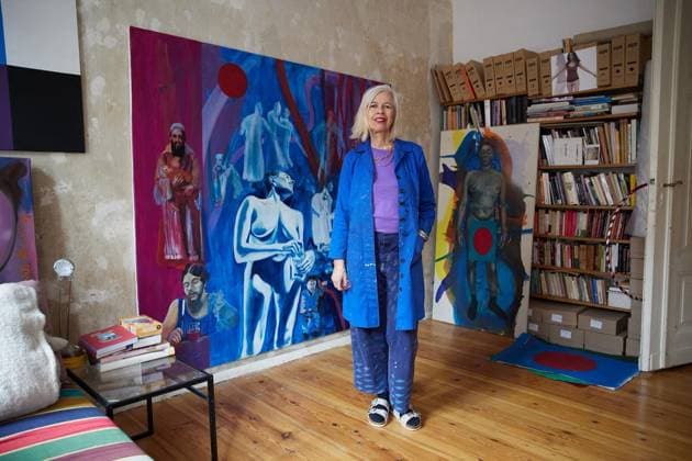 Bettina Semmer ** NUR FÜR REDAKTIONELLE ZWECKE ** EDITORIAL USE ONLY **<p>Die Künstlerin Bettina Semmer in ihrer Wohnung bzw. ihrem Atelier in der Schöneberger Straße in Berlin-Kreuzberg. Deutschland Berlin Berlin Copyright: JoergxCarstensen