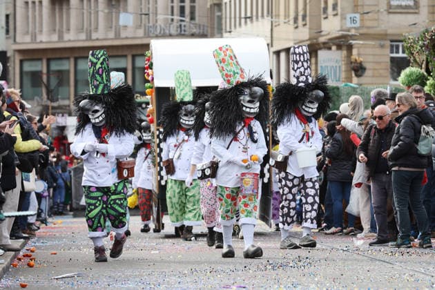 News Themen der Woche KW09 23.02.2026 Basel, SCHWEIZ, Basler Strassenfasnacht 2026. Teilnehmer unterwegs am Cortege *** 23 02 2026 Basel, SWITZERLAND, Basel Street Carnival 2026 Participants on the road at the Cortege 
