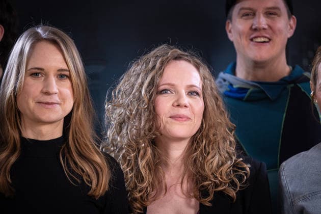 Start des neuen Comedy Nachrichtenformats Fun Facts News im Netz Maren Urner ist eine deutsche Neurowissenschaftlerin und Autorin, Sarah Bosetti Weltpremiere FunFacts im Delphi Filmpalast in Berlin Start des neuen Comedy Nachrichtenformats Fun Facts News im Netz witzig, wichtig, richtig. Mit Fun Facts startet Anfang März ein neues unabhängiges Nachrichtenformat, das aktuelle Themen mit Humor, Haltung und Hoffnung, verständlich und unterhaltsam für die sozialen Medien und als Podcast aufbereitet. Produziert wird Fun Facts unabhängig. Recherche und journalistische Einordnung erfolgen in Kooperation mit Correctiv. Copyright: xEventpressxFuhrx
