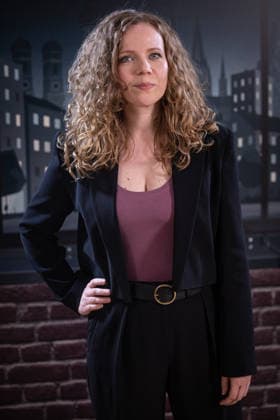 Start des neuen Comedy Nachrichtenformats Fun Facts News im Netz Sarah Bosetti Weltpremiere FunFacts im Delphi Filmpalast in Berlin Start des neuen Comedy Nachrichtenformats Fun Facts News im Netz witzig, wichtig, richtig. Mit Fun Facts startet Anfang März ein neues unabhängiges Nachrichtenformat, das aktuelle Themen mit Humor, Haltung und Hoffnung, verständlich und unterhaltsam für die sozialen Medien und als Podcast aufbereitet. Produziert wird Fun Facts unabhängig. Recherche und journalistische Einordnung erfolgen in Kooperation mit Correctiv. Copyright: xEventpressxFuhrx