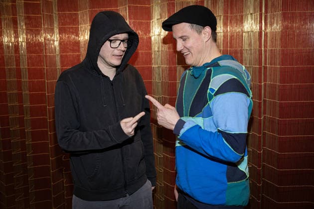 Start des neuen Comedy Nachrichtenformats Fun Facts News im Netz Nico Semsrott und Sebastian 23, bürgerlich Sebastian Rabsahl Weltpremiere FunFacts im Delphi Filmpalast in Berlin Start des neuen Comedy Nachrichtenformats Fun Facts News im Netz witzig, wichtig, richtig. Mit Fun Facts startet Anfang März ein neues unabhängiges Nachrichtenformat, das aktuelle Themen mit Humor, Haltung und Hoffnung, verständlich und unterhaltsam für die sozialen Medien und als Podcast aufbereitet. Produziert wird Fun Facts unabhängig. Recherche und journalistische Einordnung erfolgen in Kooperation mit Correctiv. Copyright: xEventpressxFuhrx