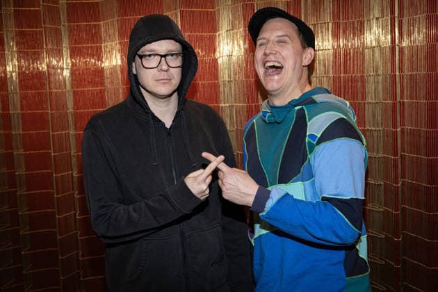 Start des neuen Comedy Nachrichtenformats Fun Facts News im Netz Nico Semsrott und Sebastian 23, bürgerlich Sebastian Rabsahl Weltpremiere FunFacts im Delphi Filmpalast in Berlin Start des neuen Comedy Nachrichtenformats Fun Facts News im Netz witzig, wichtig, richtig. Mit Fun Facts startet Anfang März ein neues unabhängiges Nachrichtenformat, das aktuelle Themen mit Humor, Haltung und Hoffnung, verständlich und unterhaltsam für die sozialen Medien und als Podcast aufbereitet. Produziert wird Fun Facts unabhängig. Recherche und journalistische Einordnung erfolgen in Kooperation mit Correctiv. Copyright: xEventpressxFuhrx