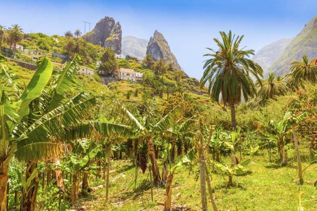 Innenpanorama der Insel Gomera mit Sonne Gomera island interior panorama with sun Copyright: imageBROKER MarcoxBonacini ibxiqx16115150.jpg
