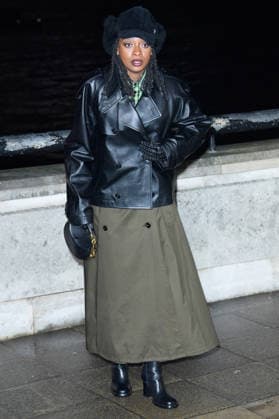 LFW AW26 Burberry Show Arrivals - Old Billingsgate Market, London, UK Little Simz (born Simbiatu Simbi Abisola Abiola Ajikawolisten) attends Burberry s AW26 Runway Show at Old Billingsgate Market in London, England, UK on Monday 23 February 2026 during London Fashion Week February 2026., Credit:Justin Ng Avalon UK, England, London, Old Billingsgate Market  Copyright: xJustinxNgx xAvalonx 1077782846