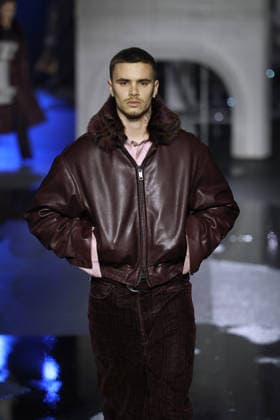 Romeo Beckham Burberry Fashion Show Ready to Wear Fall Winter 2026 2027 Collection during London Fashion Week LFW February 23rd, 2026 Burberry Fashion Show Ready to Wear Fall Winter 2026 2027 Collection during London Fashion Week LFW February 23rd, 2026 London United Kingdom  Copyright: xAgencex xBestimagexAgencex xBestimagex