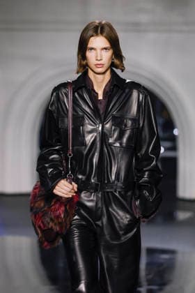 Burberry Fashion Show Ready to Wear Collection Fall Winter 2026 2027 during London Fashion Week LFW February 23rd, 2026 Burberry Fashion Show Ready to Wear Fall Winter 2026 2027 Collection during London Fashion Week LFW February 23rd, 2026 London United Kingdom  Copyright: xAgencex xBestimagexAgencex xBestimagex